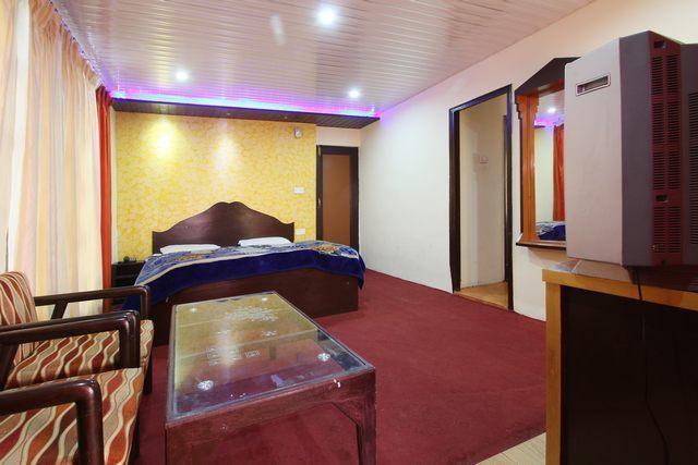 Hotel Bombay Palace Dalhousie Buitenkant foto